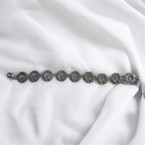 Connemara Marble Stone Set Solid Sterling Silver Claddagh Bracelet - Picture 5 of 6